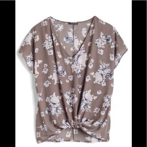 *NWT* Knotted Detailed Blouse